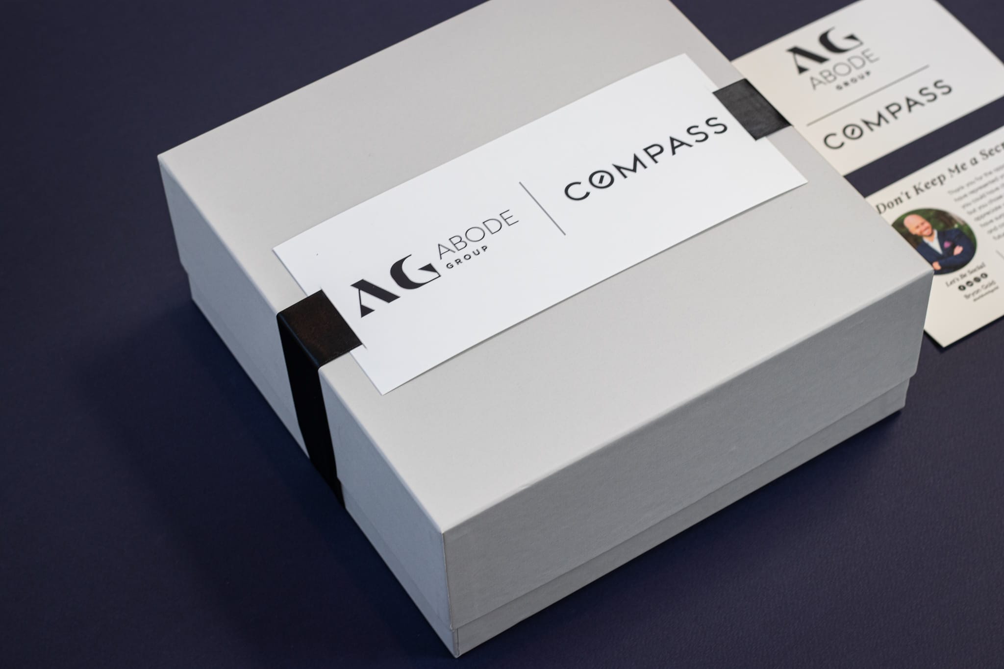 We work with HR, Marketing Teams, Corporate Events, Wedding Planners, Event Coordinators, Executive assistants, and Entrepreneurs to create a gifting experience that yields results and boosts brand connectivity with their clients, partners, and employees.